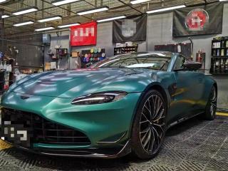 Aston-martin Vantage
