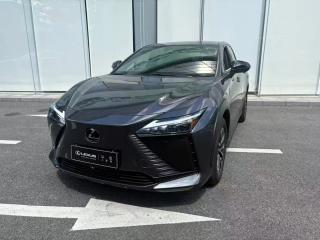 Lexus RZ