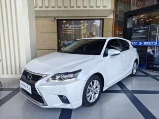 Lexus Ct