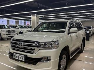 alphard land_cruiser