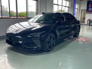 Zhiji L7