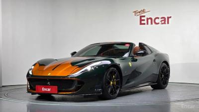 Ferrari 812