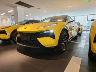 Emeya Suv