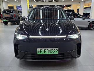 Leapmotor C16