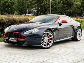 Aston-martin V8_vantage