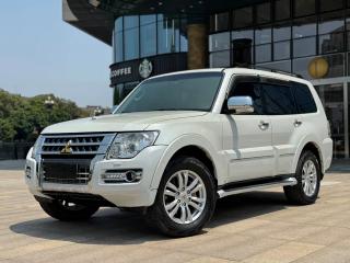 Ouland Pajero-import