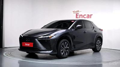 Lexus RZ