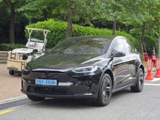 Tesla model-x