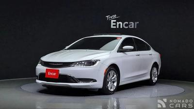 Chrysler 200