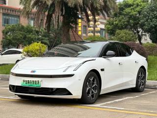 Lynk&co 10