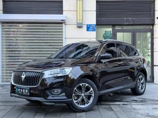 Borgward Bx7