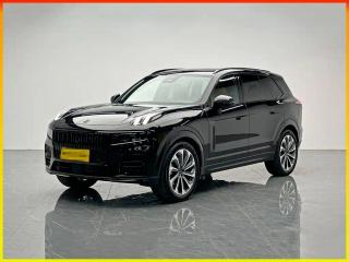 Lynk&co 09