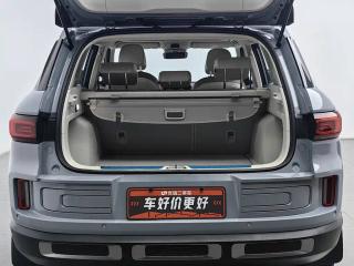 Geely Icon