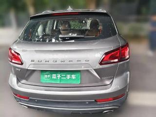 Borgward Bx7