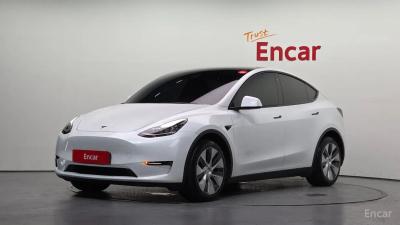 Tesla model-y