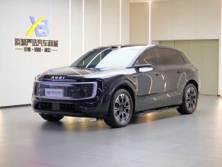 Audi E7x