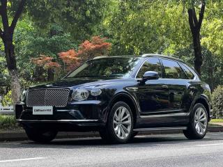 Bentley Uruz