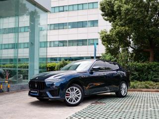 Maserati Suv