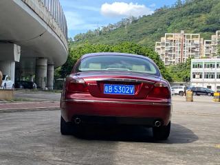 Jaguar S-TYPE