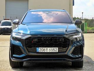 Audi rsq8