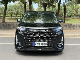 Denza D9