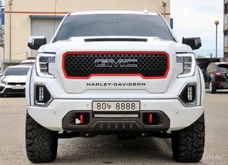 GMC Sierra