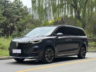 Roewe Imax8