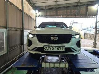 Cadillac CT4