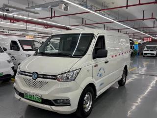 Yufeng Mpv