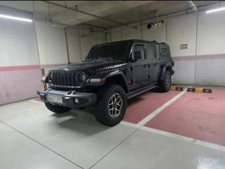 Jeep gladiator