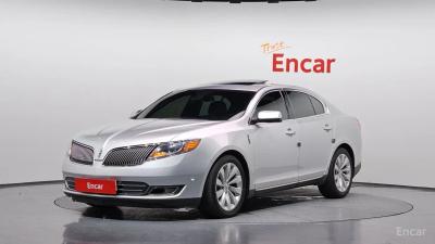 Lincoln MKS