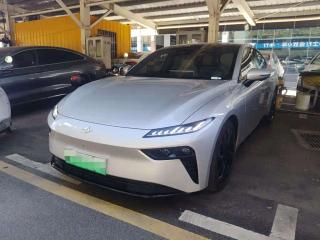 E-pi Sedan
