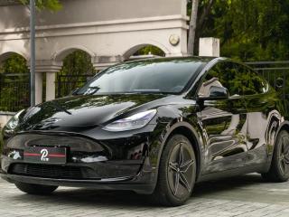 Tesla model-y