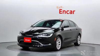 Chrysler 200