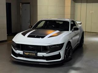 Explorer Mustang