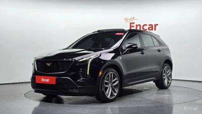 Cadillac XT4