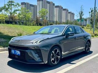 Lynk&co 03