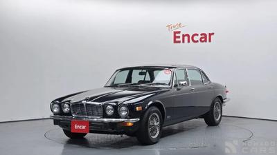 Jaguar XJ-6