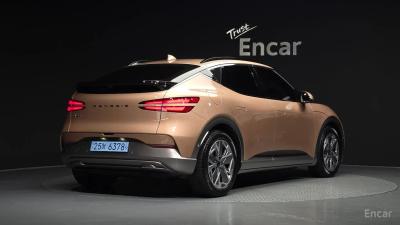 Genesis GV60