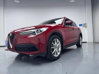 Stelvio Stelvio