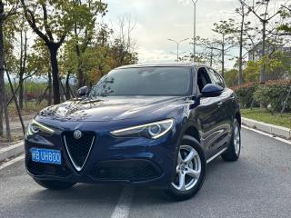 Giulia Stelvio