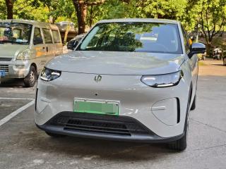 Leapmotor A10