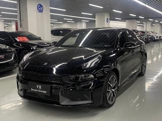 Lynk&co 03