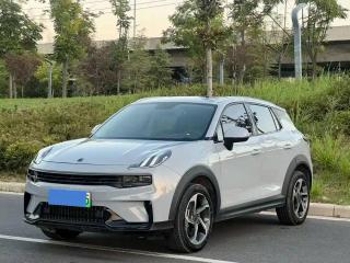 Lynk&co 06