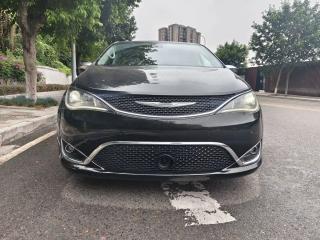 Chrysler Chrysler-town-and-country