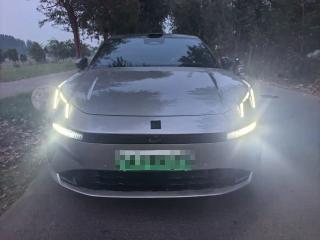 Lynk&co 07