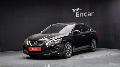 Nissan altima