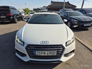 Audi TTS