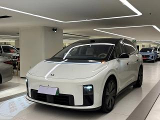 Li I8