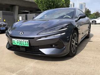 Denza Z9